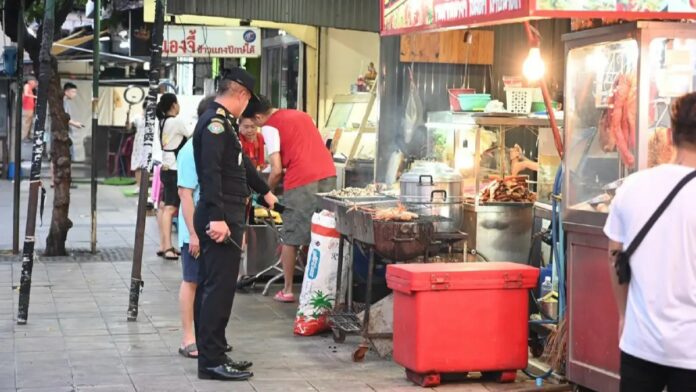 Bangkok Wants Street Food Vendors to Pay Tax, Set Income Limits Before Moving to a Permanent Shop Location