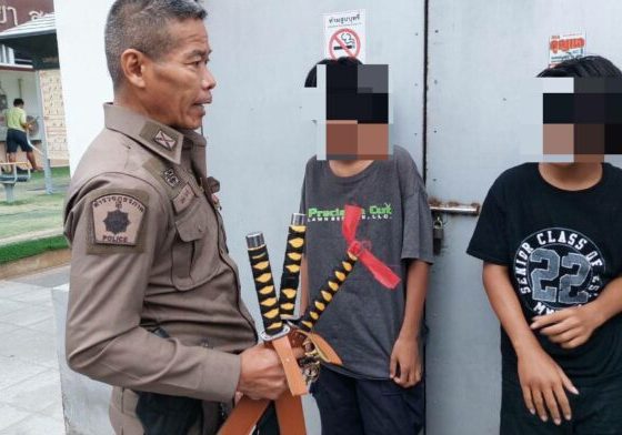 Young teens in Pattaya found with samurai swords and various weapons. The shocking discovery raises concerns about youth safety and crime in the area.